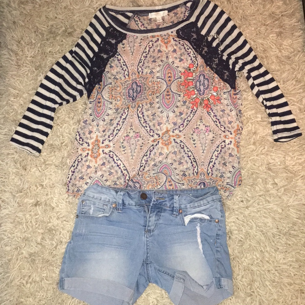 light wash jean shorts